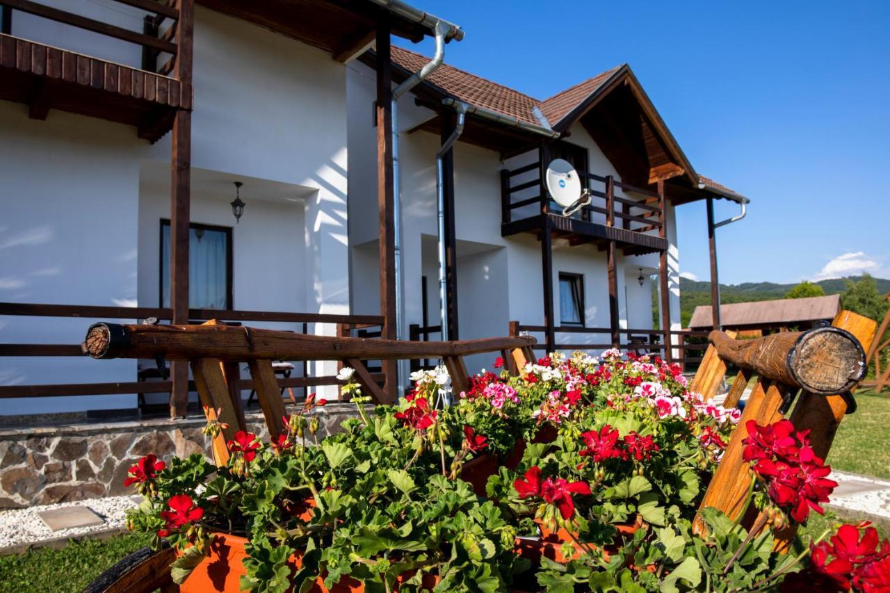 Pallos Apartments Sovata Bagian luar foto